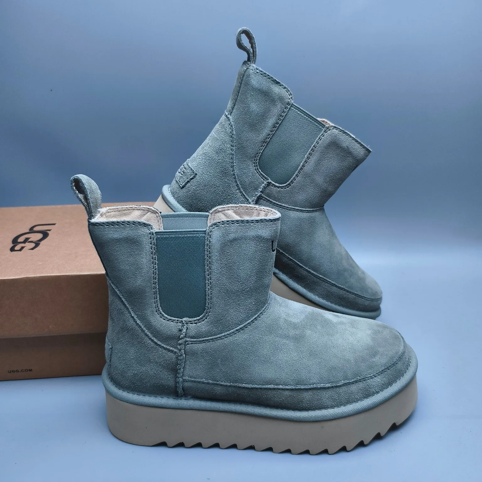 💰560 UGG sheepskin all-in-one snow boots 8051 thick-soled Chelsea casual shoes Color: maroon black antelope brown Matching size: 35-40